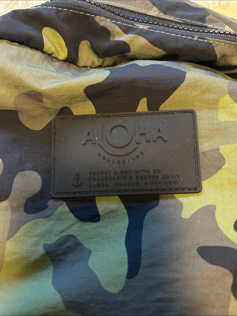 Aloha Collection backpack and duffle - Picture 4 of 6